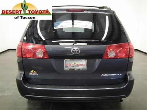 Toyota Sienna 2008 photo 1