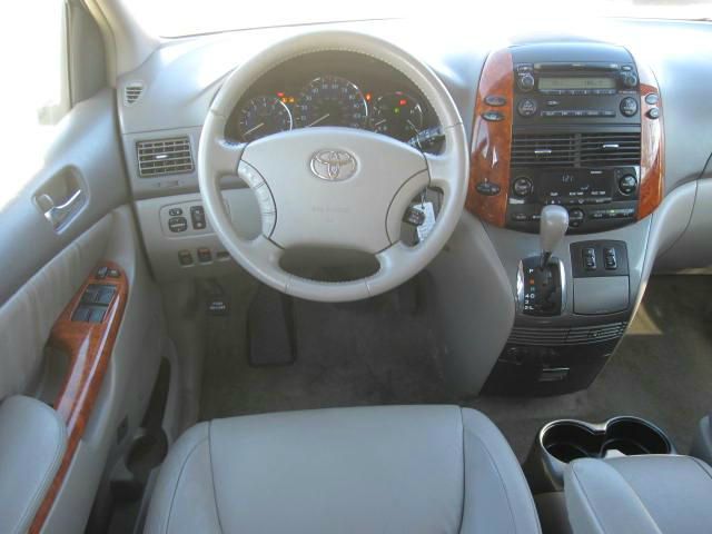 Toyota Sienna 2008 photo 8
