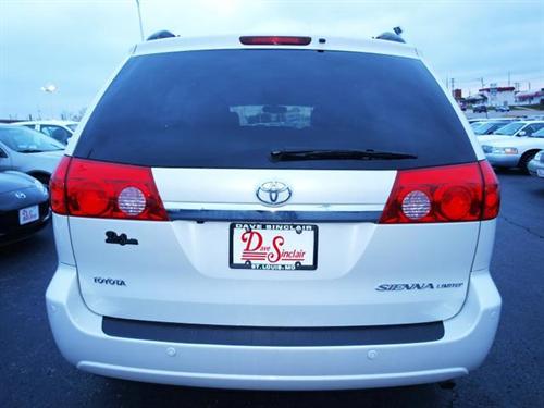 Toyota Sienna 2008 photo 5