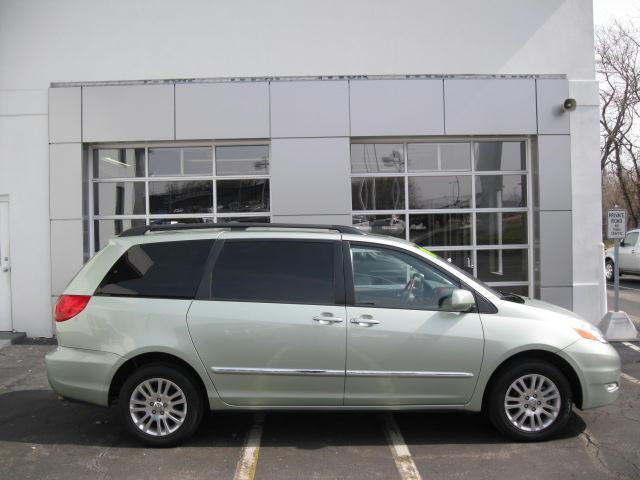 Toyota Sienna Unknown Unspecified