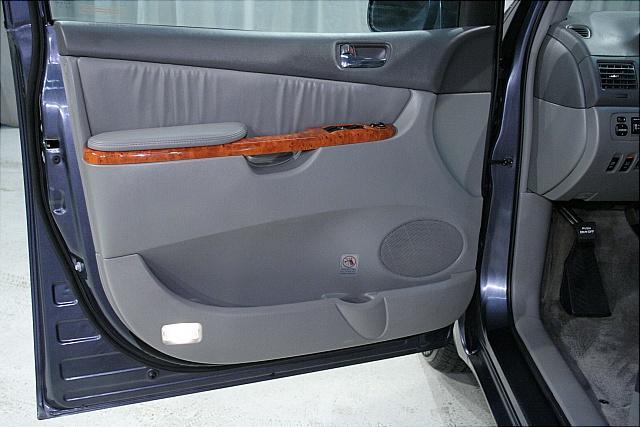 Toyota Sienna 2009 photo 5
