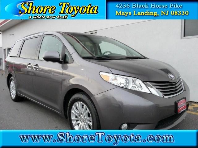 Toyota Sienna SLE --z71 Pkg Unspecified