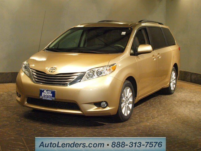 Toyota Sienna SLE --z71 Pkg Unspecified