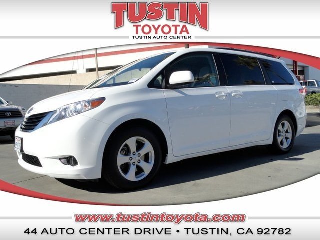 Toyota Sienna CE AUTO (SE) Unspecified