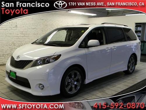 Toyota Sienna SE Other