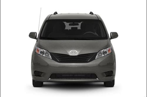 Toyota Sienna 2011 photo 3