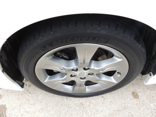 Toyota Sienna 2011 photo 2