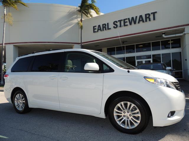 Toyota Sienna SLE --z71 Pkg Other