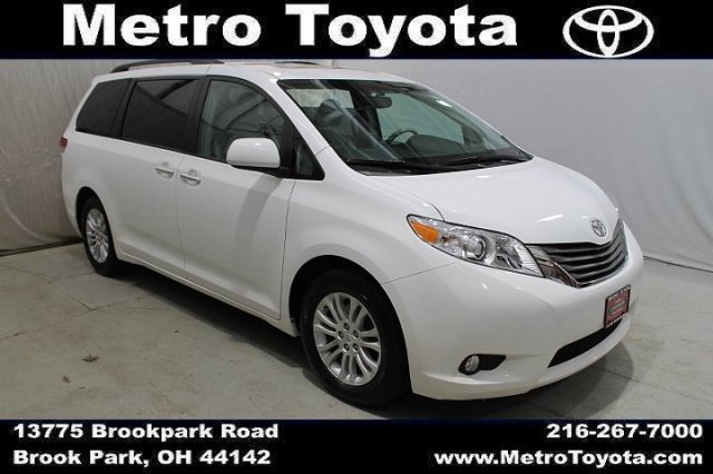 Toyota Sienna SLE --z71 Pkg Unspecified