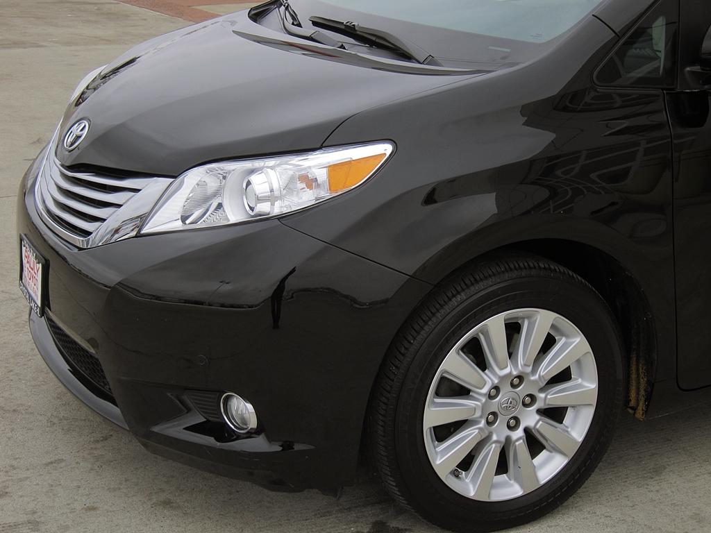 Toyota Sienna SLE --z71 Pkg Unspecified