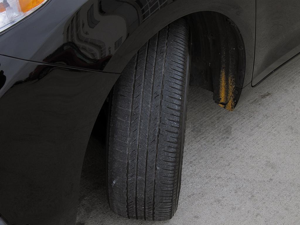 Toyota Sienna 2011 photo 1