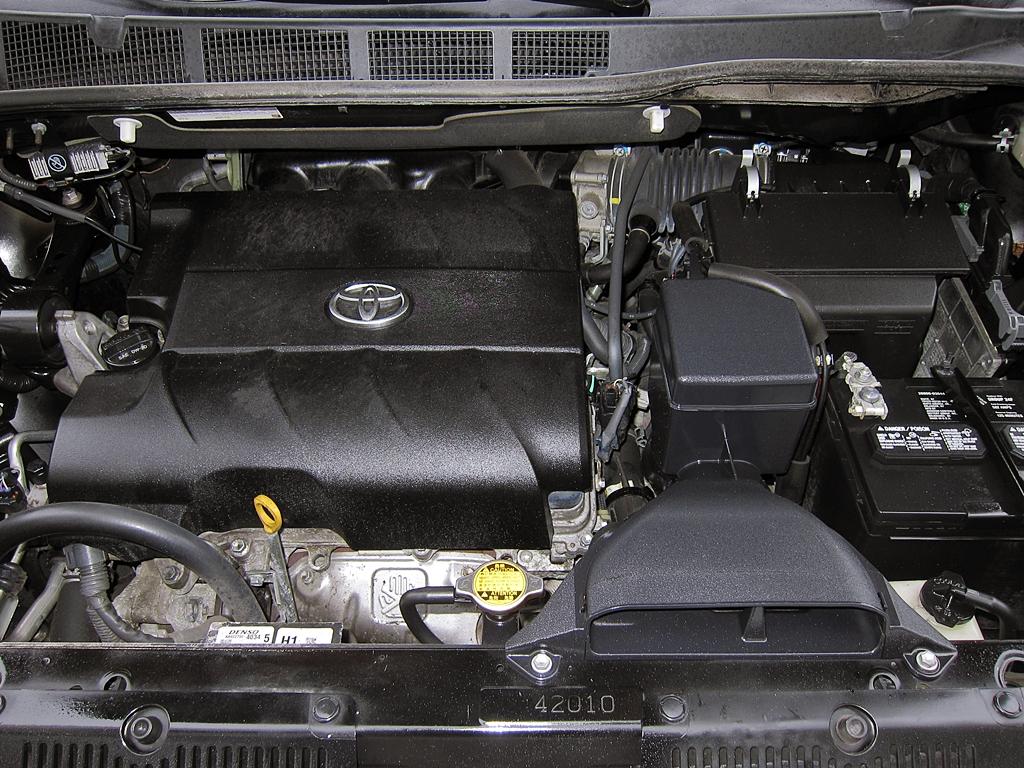 Toyota Sienna 2011 photo 4