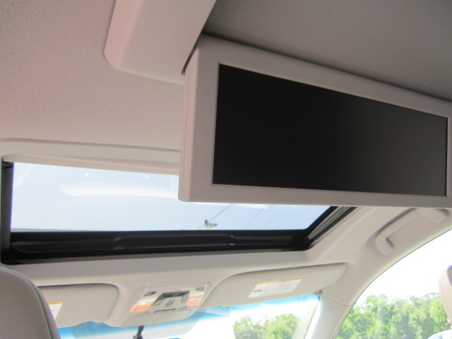 Toyota Sienna 2011 photo 4