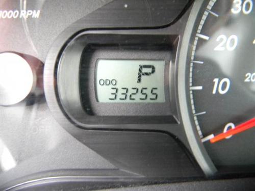 Toyota Sienna 2011 photo 2