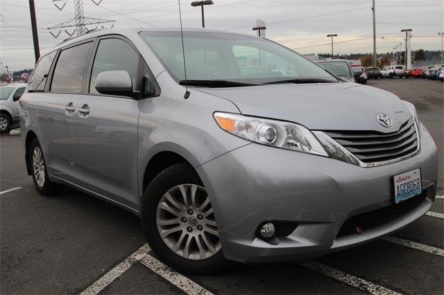 Toyota Sienna SLE --z71 Pkg Other