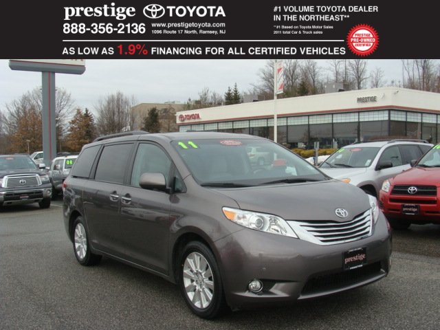 Toyota Sienna SLE --z71 Pkg Unspecified