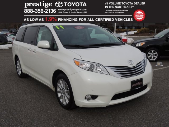 Toyota Sienna SLE --z71 Pkg Unspecified