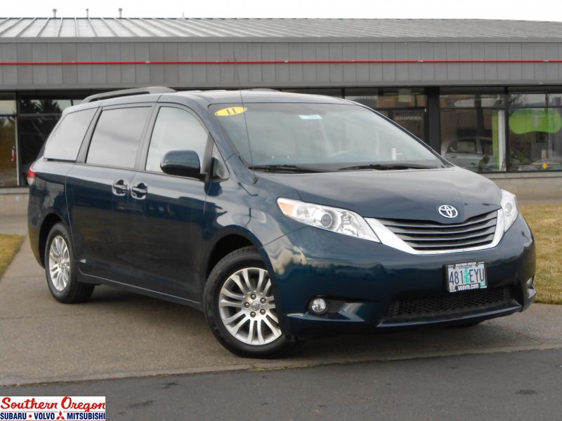 Toyota Sienna SLE --z71 Pkg Unspecified