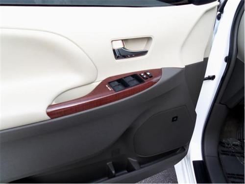 Toyota Sienna SEL Sport Utility 4D Other