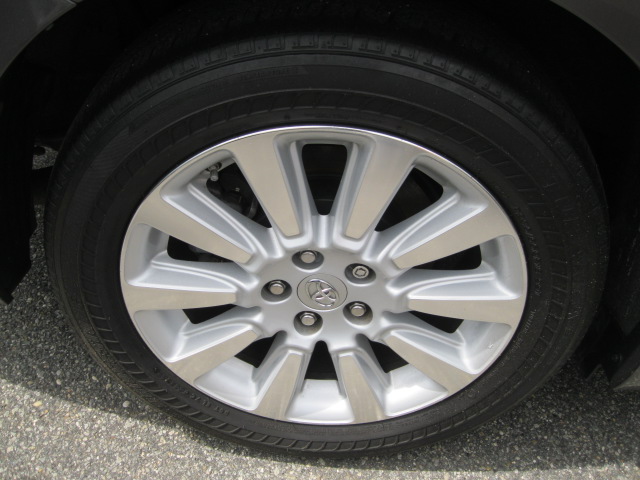 Toyota Sienna 2011 photo 5