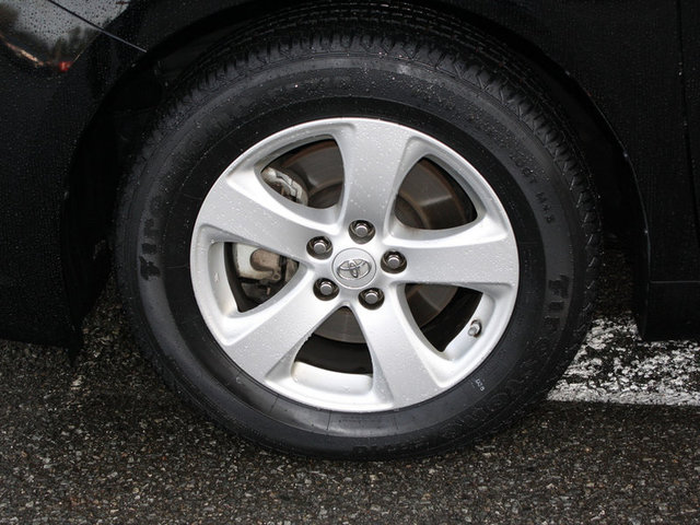 Toyota Sienna 2012 photo 2