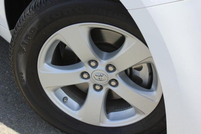 Toyota Sienna 2012 photo 3