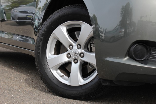 Toyota Sienna 2012 photo 5