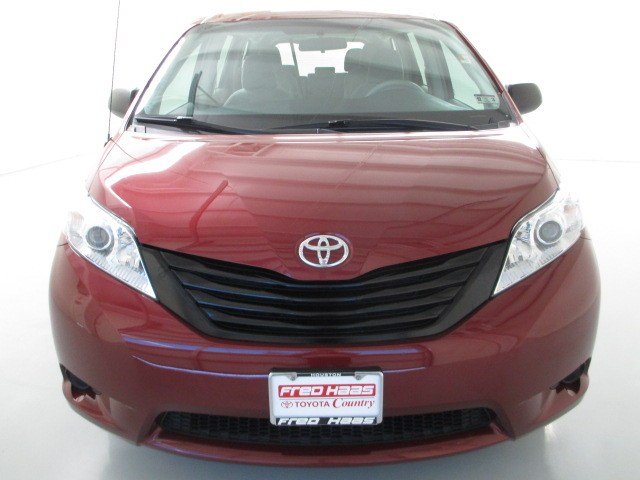 Toyota Sienna SLE --z71 Pkg Unspecified