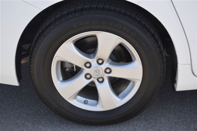 Toyota Sienna SLE --z71 Pkg Unspecified