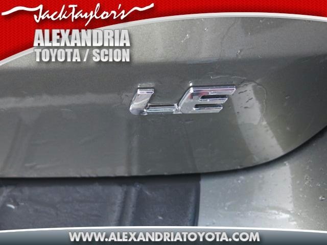 Toyota Sienna 2012 photo 5