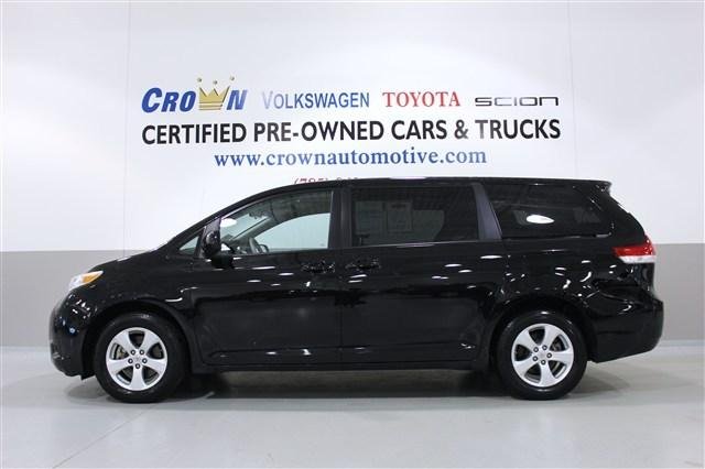 Toyota Sienna 2012 photo 5