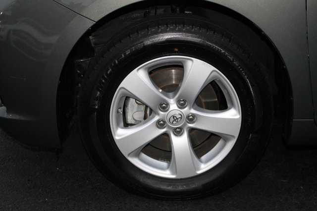 Toyota Sienna 2012 photo 3