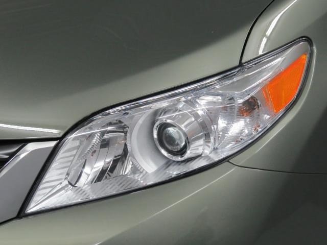 Toyota Sienna SLE --z71 Pkg Unspecified