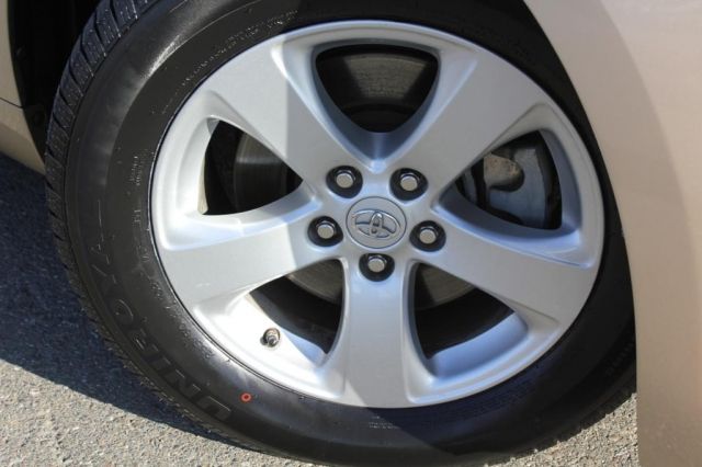 Toyota Sienna 2012 photo 4