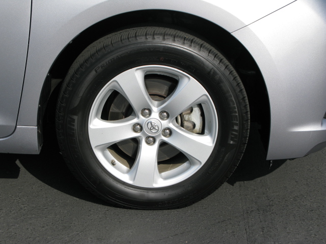 Toyota Sienna 2012 photo 2