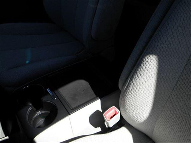 Toyota Sienna 2012 photo 4