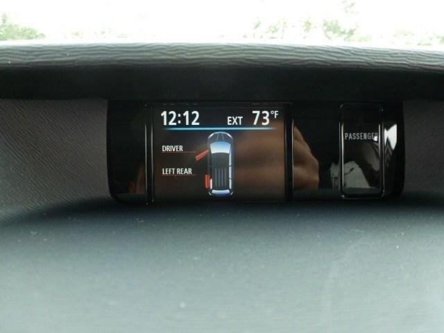 Toyota Sienna 2013 photo 19