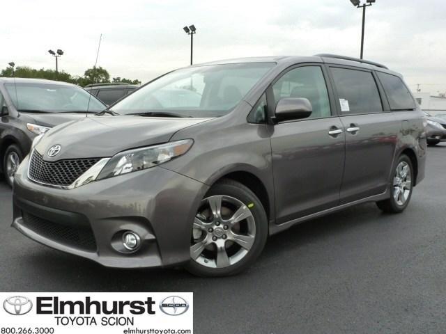 Toyota Sienna 2013 photo 6