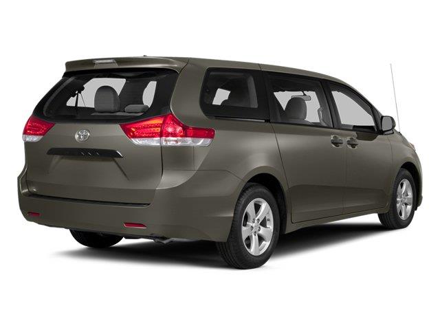 Toyota Sienna 2014 photo 1