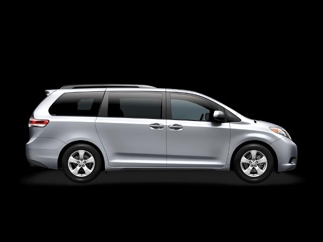 Toyota Sienna 2014 photo 2