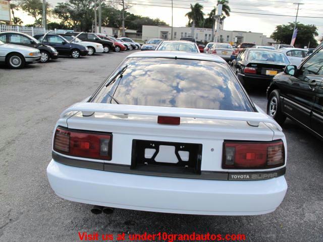 Toyota Supra 1987 photo 4