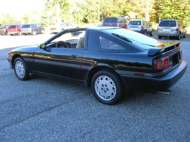 Toyota Supra 1987 photo 2