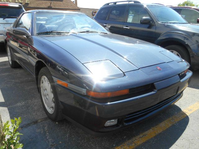 Toyota Supra 1990 photo 1