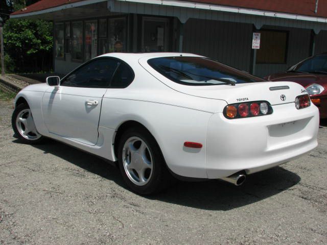 Toyota Supra 1993 photo 3