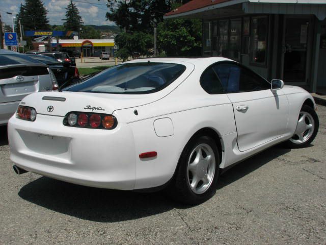Toyota Supra 1993 photo 4