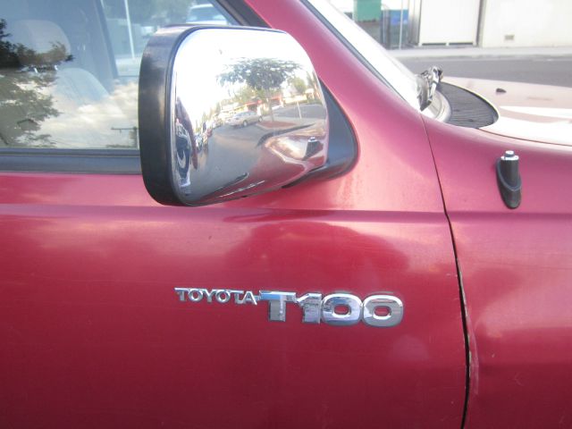 Toyota T100 1994 photo 2