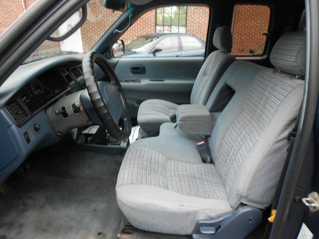 Toyota T100 1995 photo 1