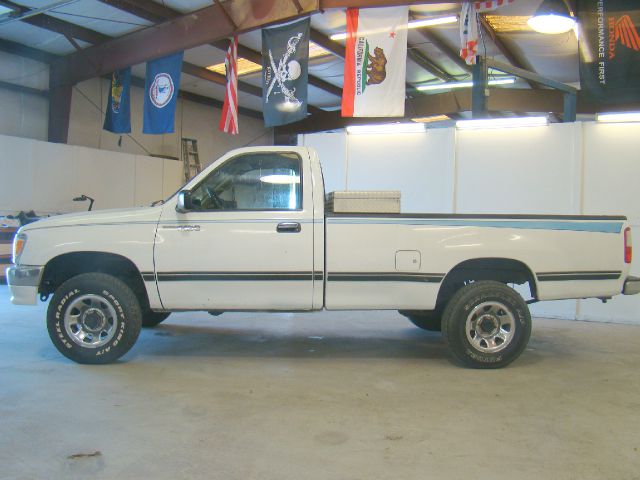 Toyota T100 1995 photo 1