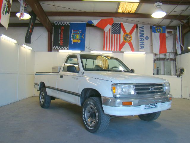 Toyota T100 1995 photo 4