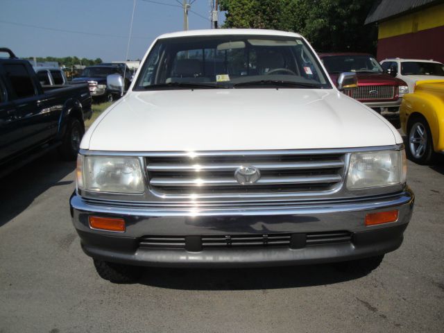 Toyota T100 All-wheel Drive 3.7L Technology Pkg W/entertainmen Pickup Truck